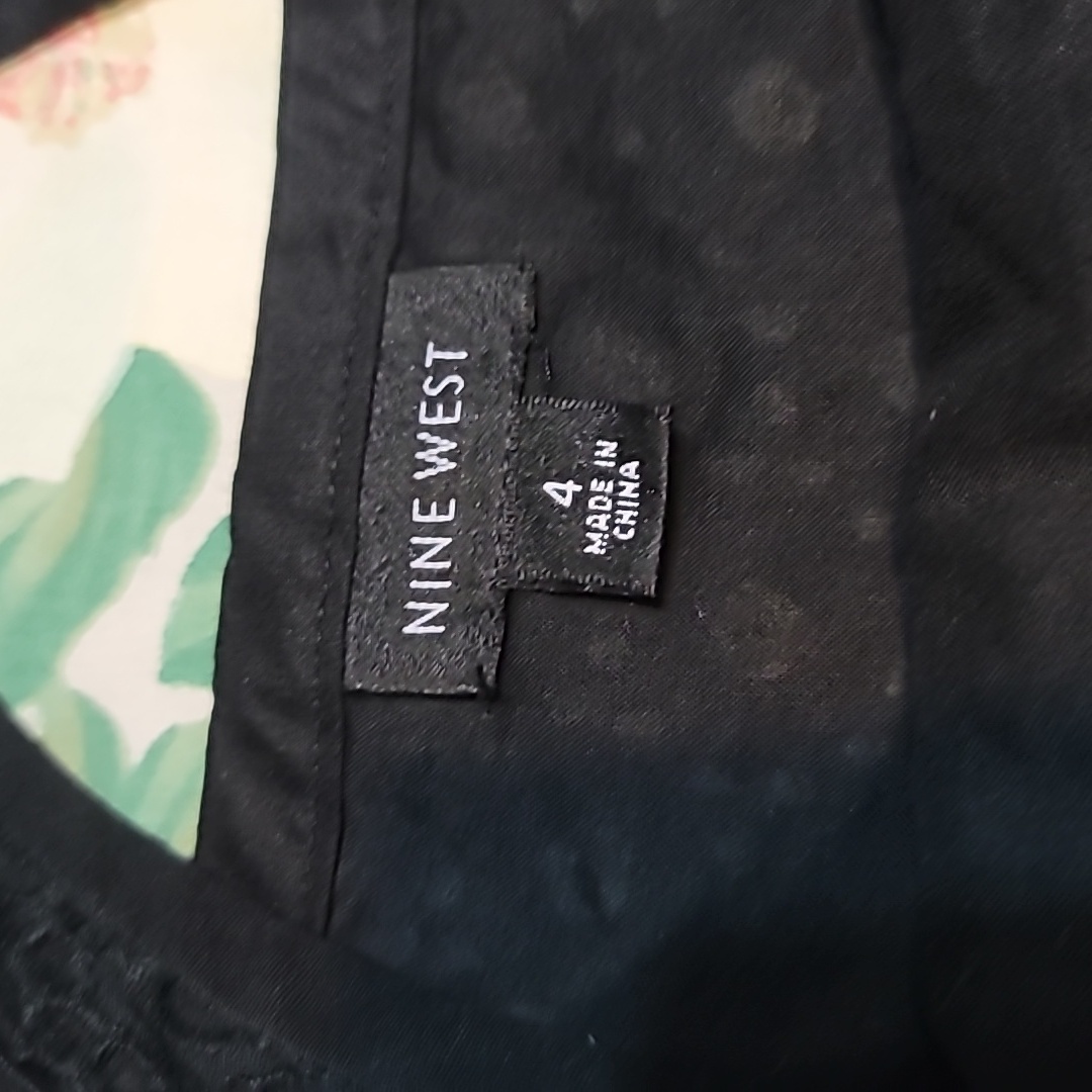 $119 Nine West Black Eyelet Dress Size 4